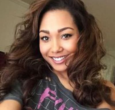 Parker Mckenna Posey Image